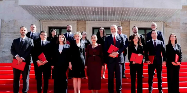E BUJSHME/ Qeveria hap ”thesin”  e parave, tjetër bonus për kategori